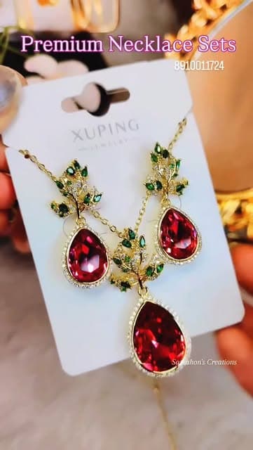 Premium necklace sets